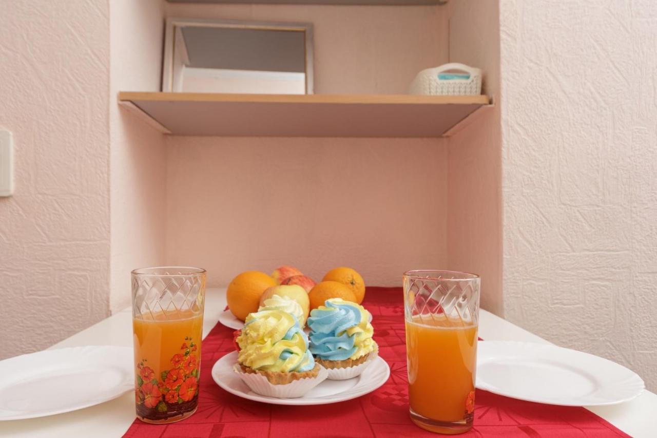 Comfortable Apartment In The Very Center Of Одеса Екстериор снимка